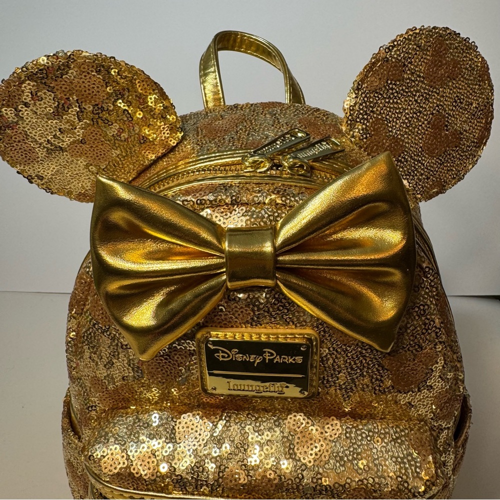 NWT. Disney Loungefly Minnie Mouse Gold Sequin Mini Backpack. - Picture 2 of 13